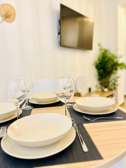 New Spacious And Cozy Apartment - مالقة المظهر الخارجي الصورة