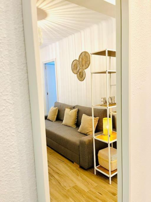 New Spacious And Cozy Apartment - مالقة المظهر الخارجي الصورة