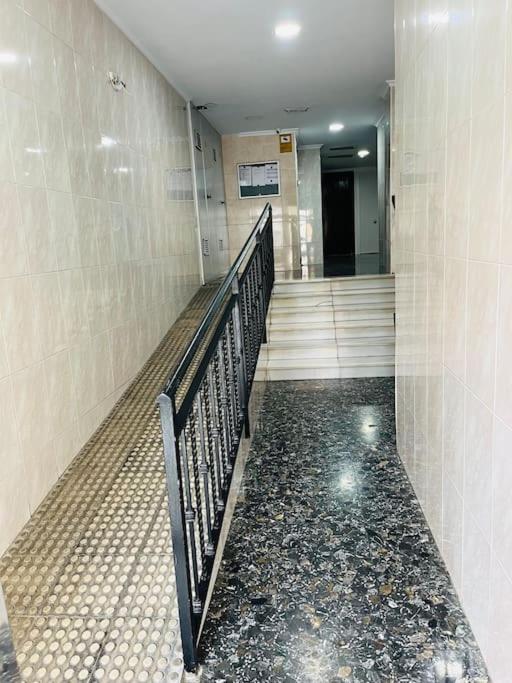 New Spacious And Cozy Apartment - مالقة المظهر الخارجي الصورة